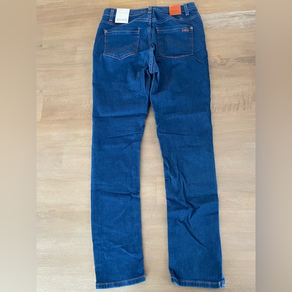 Zara Jeans Sz 8 - Picture 6 of 7